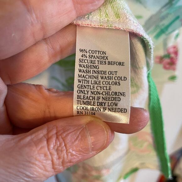 Crown & Ivy Beach long sleeve swim suit coverup in Beach Blossoms size Med - Picture 8 of 14